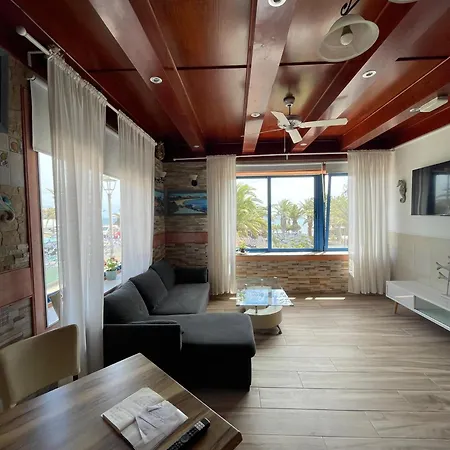 Lejlighed Costa Mar , Primera Linea Del Mar, 20 Metros De Playa Bastian *