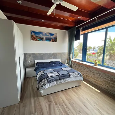 Costa Mar, Primera Linea Del Mar, 20 Metros De Playa Bastian Apartman Costa Teguise