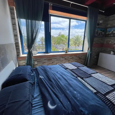 Apartman Costa Mar, Primera Linea Del Mar, 20 Metros De Playa Bastian
